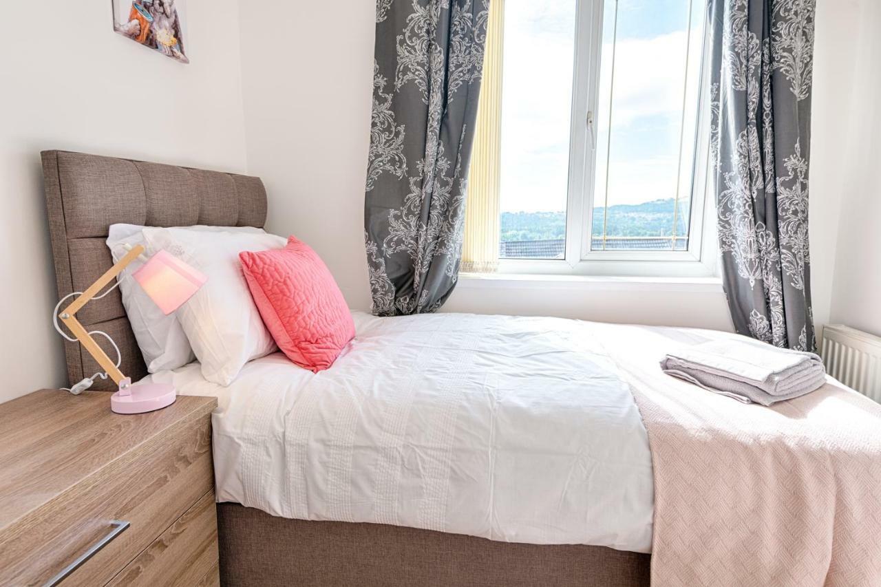 Liberty Spacious Swansea Kültér fotó